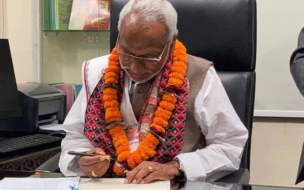 संविधानलाई आत्मसात गरेको छु, नेपाल साझा राष्ट्र हो : राजेन्द्र महतो