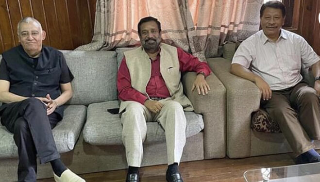 कांग्रेस नेताको दौडधुपः विमलेन्द्र, शशांक र प्रकाशमान एकै ठाउँ !