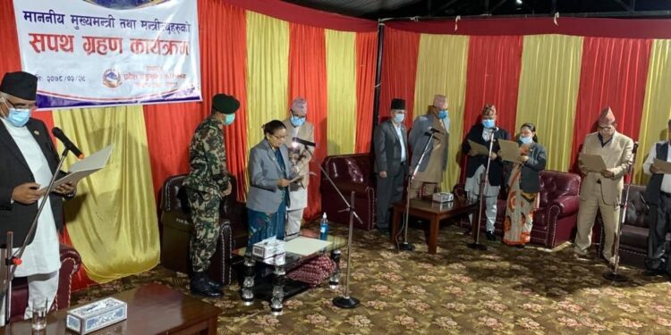 मुख्यमन्त्री पोखरेलसहित चार विना विभागीय मन्त्रीले लिए सपथ