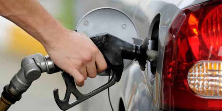 पेट्रोलियम पदार्थको मूल्य फेरि बढ्यो