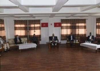 एमाले स्थायी कमिटी बैठक बस्दै