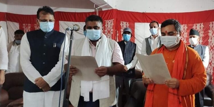 प्रदेश २ मा नवनियुक्त मन्त्रीद्वारा शपथ