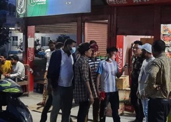 कोभिड विरुद्ध जारी निषेधाज्ञाको प्रहरी संरक्षणमै उल्लंघन