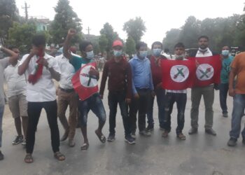 कपिलवस्तुमा प्रधानमन्त्री ओलीको पुत्ला दहन
