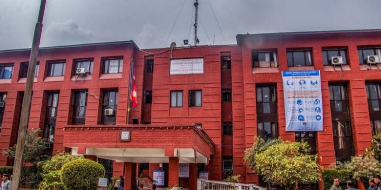 खोप केन्द्रमा भिड नगर्न मन्त्रालयको आग्रह