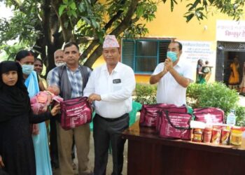 सुनौलो हजार दिनका महिलालाई पोषण किटको शुभारम्भ