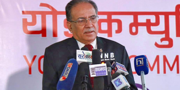 ओलीबाट प्रतिगमनको खतरा कायमै: प्रचण्ड