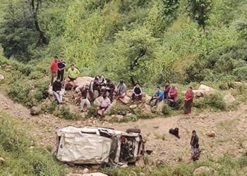 रोल्पामा एम्बुलेन्स दुर्घटना हुँदा एक जनाको मृत्यु