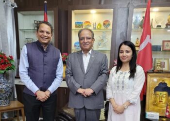 प्रचण्ड र भाजपा नेता चौथाइवालेबीच भेटवार्ता