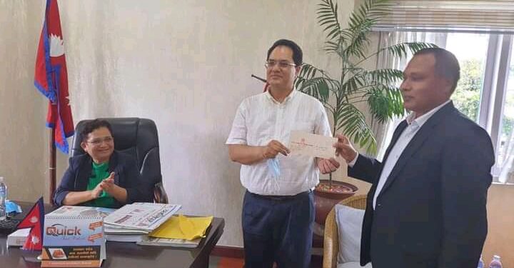 कुलमानले बुझे नियुक्तिपत्र