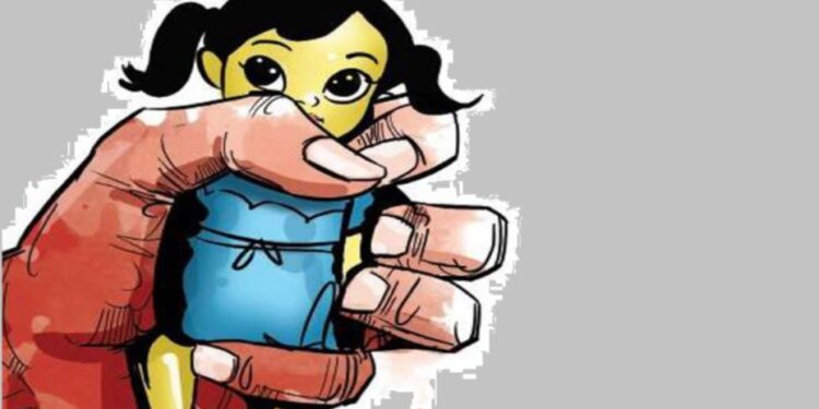 नाटकीय ढङ्गबाट बच्चाको अपहरण