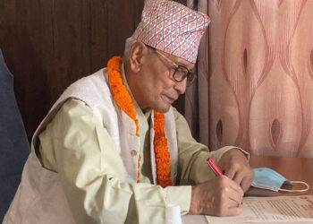 लुम्बिनीमा २४ घण्टाभित्र सरकार गठन गर्न प्रदेश प्रमुखको आह्‍वान