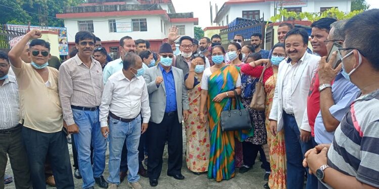 प्रदेश १ मा एकीकृत समाजवादीका १० जनाले गरे सनाखत
