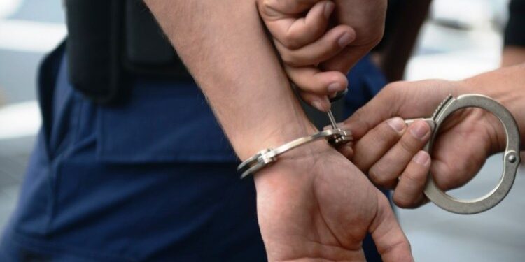 ठगी मुद्दामा कानून व्यवसायी नै पक्राउ