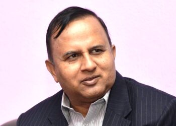 एमाले सिध्याउँछौं भन्नेले चुनाव घोषणा गरे हुन्छ : पोखरेल