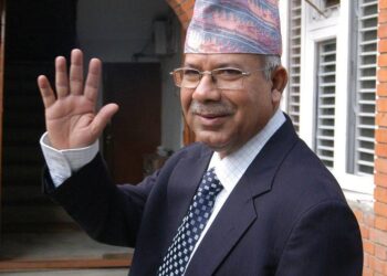 नेकपा एकीकृत समाजवादीका अध्यक्ष माधव कुमार नेपाल आज अस्पतालबाट डिस्चार्ज हुदै