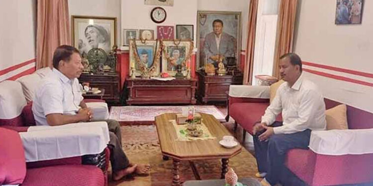 विप्लव र सिंहबीच भेटवार्ता