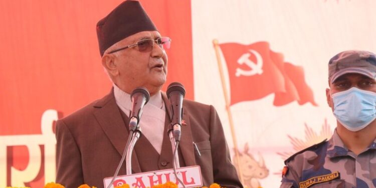 एमालेसँग एक्लै निर्वाचन लड्ने दुस्साहस नगर्न ओलीको चेतावनी