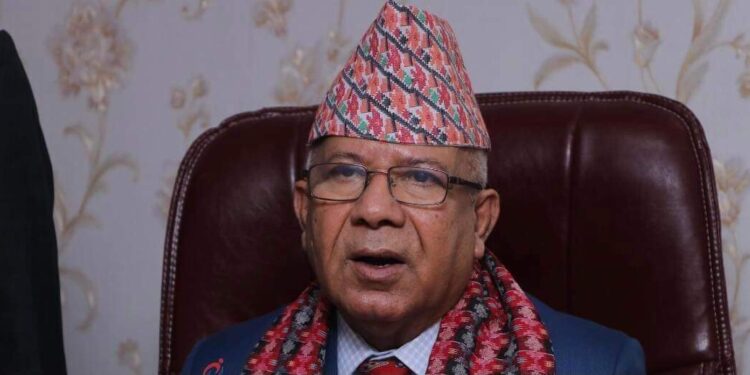 चुनावपछि एमाले चोइटिएर जान्छः माधव नेपाल