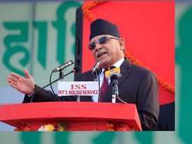 अध्यक्ष ओलीलाई प्रचण्डको चुनौती : ‘राजा ज्ञानेन्द्रसँग भएको भनिएको पाँच बुँदे सहमति प्रमाणित गर’