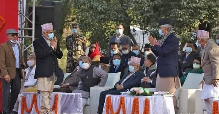 कांग्रेसको मञ्चमा राजनीतिक घोचपेचदेखि, ओली प्रचण्डको सम्वादसम्म
