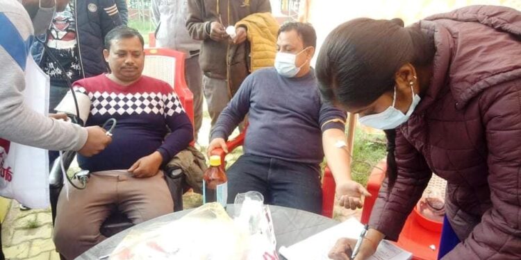 तौलिहवामा बाल सेनाद्धारा रक्तदान कार्यक्रम