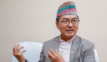 आयोगले विधानबाट ‘राजसंस्था’ र ‘हिन्दु राज्य’ हटाउन भनेपछि राप्रपाले बोलायो पदाधिकारी बैठक
