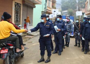 अर्घाखाँची प्रहरीको प्रश्न- हजुरको मास्क खोइ ?