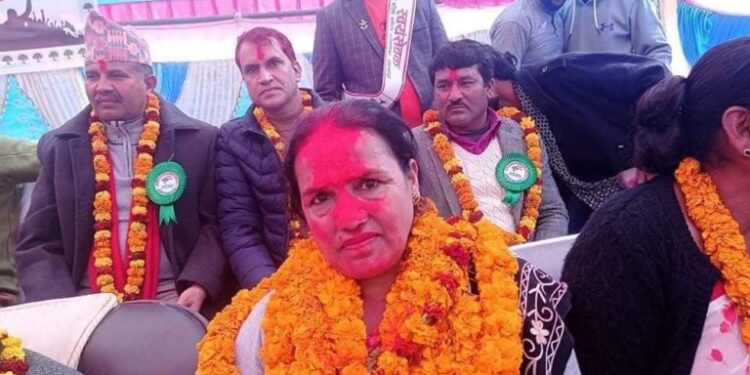 ओलिलाई झटका अर्घाखाँचीमा गाउँपालिका उपाध्यक्षले एमाले छाडिन्, काँग्रेस प्रवेश