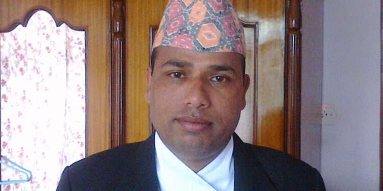 कांग्रेस सिरहा सभापतिलाई धम्की दिने एसपी पाण्डे निलम्बित