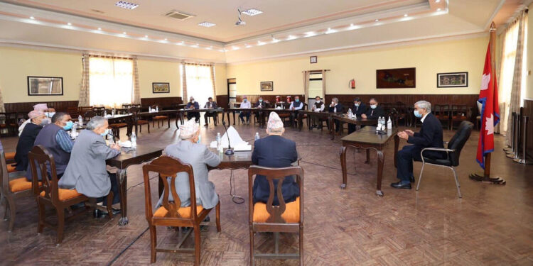 द्वन्द्वका क्रममा जागिर गुमाएका २३३ जना शिक्षकलाई पुनर्बहाली गर्ने मन्त्रिपरिषद्को निर्णय