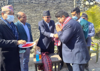 सम्मरीमाइ गाउँपालिकाका अध्यक्ष शुक्ला माओवादीमा प्रवेश