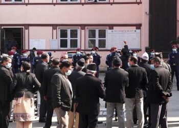 सर्वोच्च अदालत परिसरमा केन्द्रित आन्दोलन कानुन व्यवासयीद्वारा स्थगित