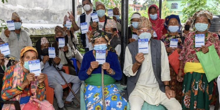 ७० प्रतिशत वयस्क जनसंख्यालाई खोप लगाएकोमा डब्ल्यूएचओले दियो नेपाललाई बधाई