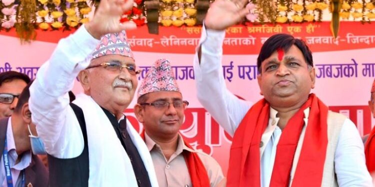 सांसद बृजेशकुमार गुप्ता एमाले प्रवेश