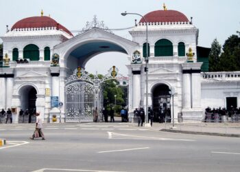 ‘अल्पमत’कै कब्जामा नेपालको शासन सत्ता