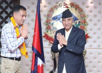 प्रधानमन्त्री देउवाद्वारा प्रेस युनियनका अध्यक्ष सिग्देललाई बधाई