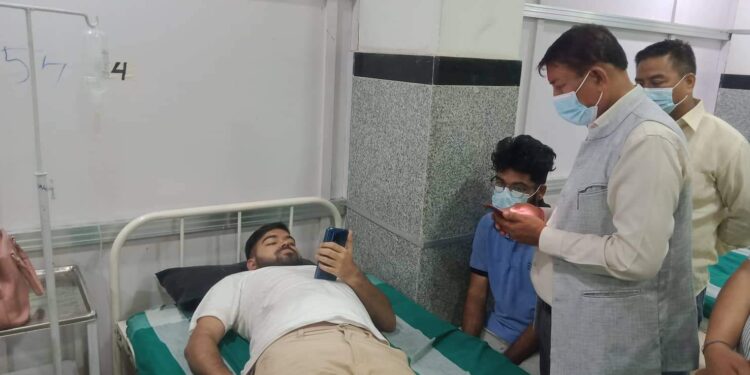 रोहीणी बस दुर्घटाना कांग्रेस रुपन्देहीद्धारा दुुःख ब्यक्त
