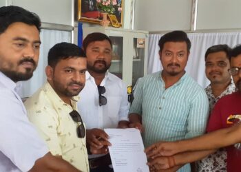 अव्यवस्थीत पार्किङलाई व्यवस्थीत गर्न माग गर्दै मेयरलाई ज्ञापन पत्र