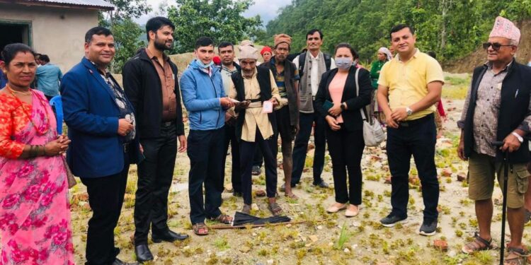 टोलमै ज्येष्ठनागरिक भत्ता पाउँदा ज्येष्ठनागरिक खुशी