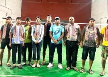 व्याडमिंटन संघद्वारा खेलाडीलाई विदाई तथा सम्मान