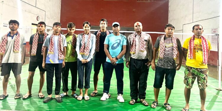 व्याडमिंटन संघद्वारा खेलाडीलाई विदाई तथा सम्मान