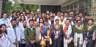 सोलुखुम्बुमा प्रचण्डको प्रतिक्रिया-मैले यस्तै विकासको कुरा गरेको हो !