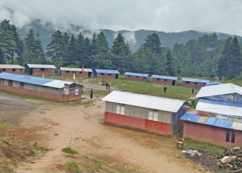अझै जस्ताको टहरामा पठनपाठन
