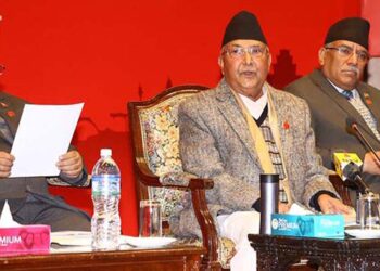 पाँच वर्षमा कम्युनिष्टको मुहार : संसद छिर्दा दुईतिहाइ , निस्कँदा कुरीकुरी!