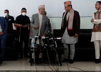 पूर्व आईजीपी सर्वेन्द्र खनाल एमालेमा प्रवेश