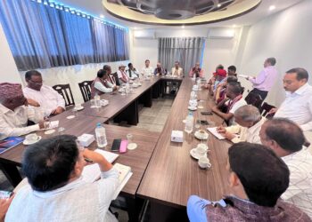 रुपन्देहीमा सत्ता गठबन्धनको बैठक निसर्त रुपमा गठबन्धनका उम्मेदवार जिताउने प्रतिबद्धता
