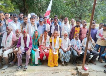एमाले वडा सदस्य उम्मेदवार सहीत सयौ कार्यकर्ता कांग्रेसमा प्रबेश