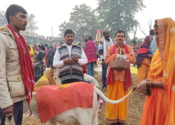 कपिलबस्तुको ऐतिहासिक र ठूलो रामघाट मेला भर्न श्रद्धालु भक्तजनको घुइँचो