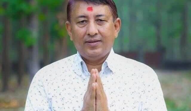 तिलोत्तमाका मेयर खाण नगरपालिका संघको केन्द्रीय सदस्य